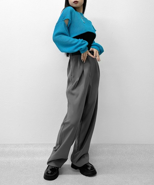 LVEU.（ラブユ.）の「【LVEU.】カットアウトクロップドメッシュニット / トップス クロップド ニット ショート メッシュ カットアウト レイヤード ホワイト ブラック ライトグレー グレー ブルー（ニット/セーター・レディース・ブラック/ブルー/ホワイト/ライトグレー・FREE）」の5枚目の写真