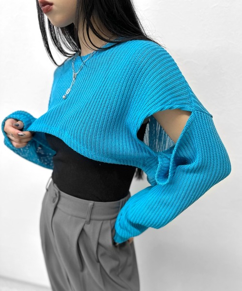 LVEU.（ラブユ.）の「【LVEU.】カットアウトクロップドメッシュニット