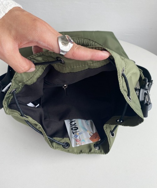 wears(ウェアーズ)の「多収納2WAYミリタリーバッグ(ショルダーバッグ・レディース・アイボリー/カーキ/ブラック・FREE)」の14枚目の写真