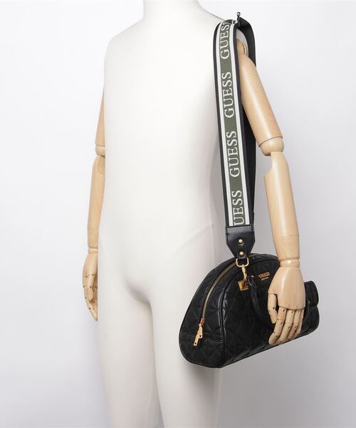 Guess(ゲス)の「MILDRED Bowler(ハンドバッグ・レディース・ホワイト/ブラック・ONE SIZE)」の14枚目の写真