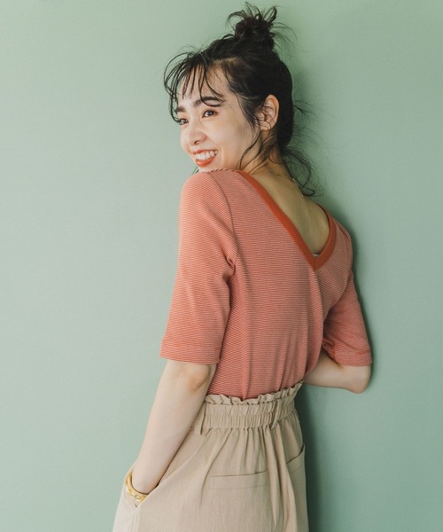 BAYFLOW（ベイフロー）の「2WAYボーダープルオーバー（Tシャツ/カットソー・レディース・オフホワイト/オレンジ/ライトオリーブ・SMALL/MEDIUM）」の11枚目の写真