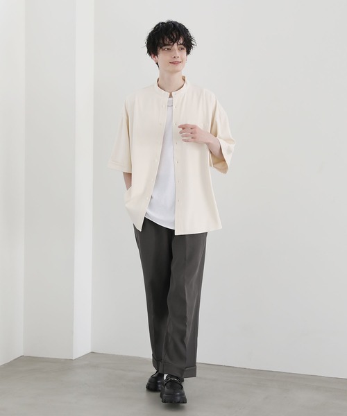 ETELIO(エテリオ)の「袖ロールアップ5分袖バンドカラーシャツ(シャツ/ブラウス・メンズ・ブラック/アイボリー/ブルー/グリーン・L/S/M)」の18枚目の写真