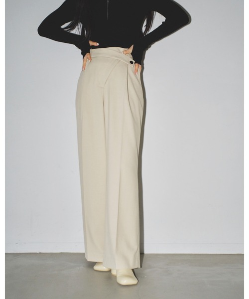 Asymmetry Twill Trousers アイボリー ワイドパンツ38 Asymmetry Twill Trousers アイボリー ワイドパンツ38