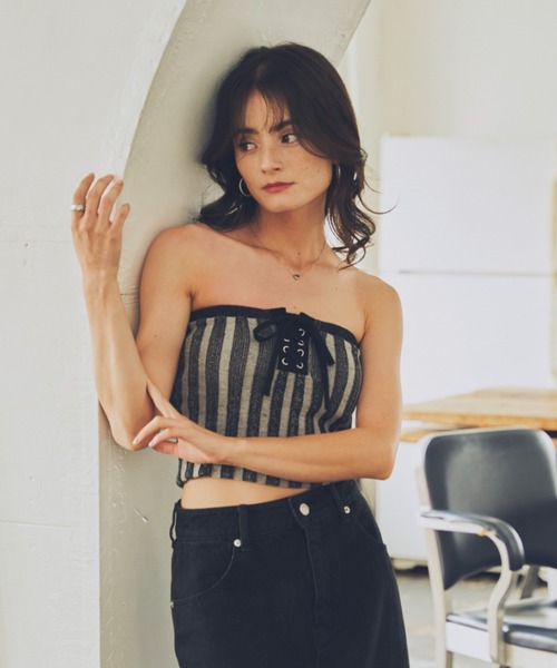 JUST A NOON（ジャストアヌーン）の「レースアップチューブトップス（チューブトップ・レディース・ブラック/アイボリー・FREE）」の8枚目の写真