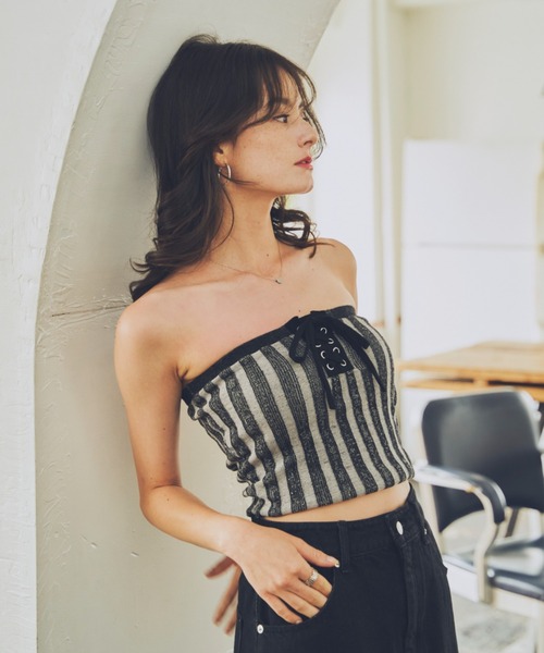 JUST A NOON（ジャストアヌーン）の「レースアップチューブトップス（チューブトップ・レディース・ブラック/アイボリー・FREE）」の10枚目の写真