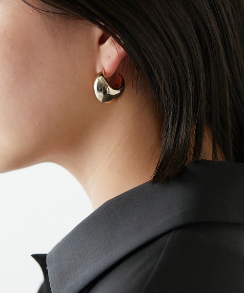 GALLARDAGALANTE（ガリャルダガランテ）の「Plumpムーンピアス（ピアス（両耳用）・レディース・ゴールド・FREE）」の2枚目の写真