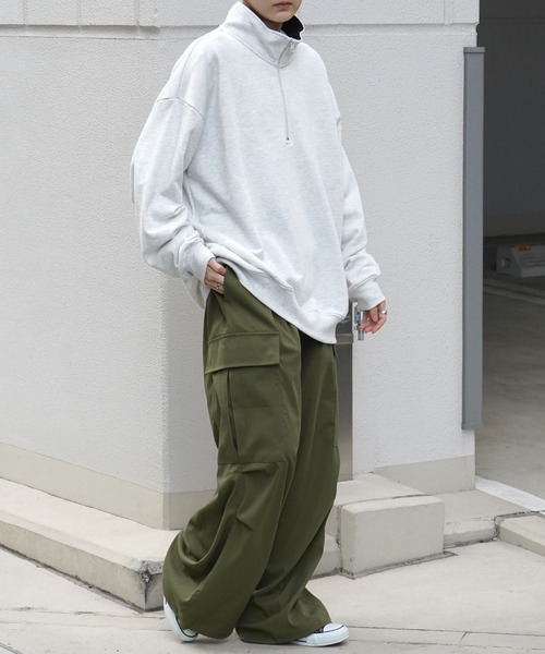 Confirm（コンファーム）の「ビッグシルエット ベーシック ハーフジッププルオーバースウェット カットソー ユニセックス【Confirm】（スウェット・メンズ・ベージュ/ブルー/ブラック/チャコールグレー/グレー/ネイビー/カーキ・L/M）」の17枚目の写真