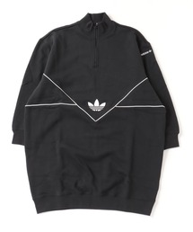 adidas（アディダス）の「ハーフジップ スウェットワンピース
