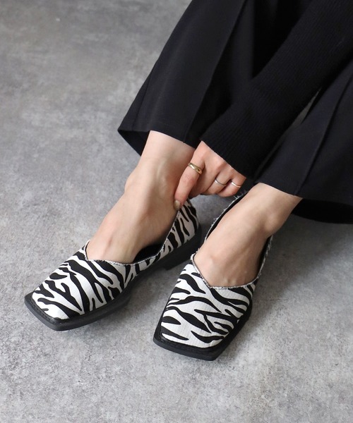 Riberry（リベリー）の「スクエアトゥ ローヒールパンプス（パンプス・レディース・ゼブラ/ホワイト/チェック/ダークグリーン/ブラック・LARGE/MEDIUM）」の4枚目の写真