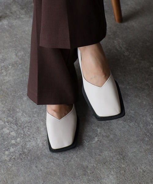 Riberry（リベリー）の「スクエアトゥ ローヒールパンプス（パンプス・レディース・ゼブラ/ホワイト/チェック/ダークグリーン/ブラック・LARGE/MEDIUM）」の2枚目の写真