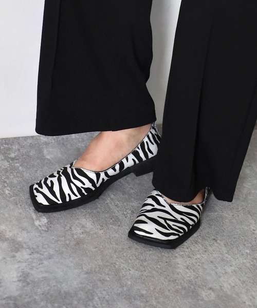 Riberry（リベリー）の「スクエアトゥ ローヒールパンプス（パンプス・レディース・ゼブラ/ホワイト/チェック/ダークグリーン/ブラック・LARGE/MEDIUM）」の10枚目の写真