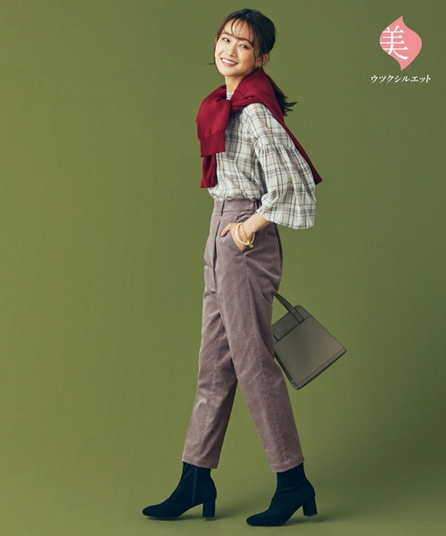 GLOBAL WORK(グローバルワーク)の「ウツクシルエットコーデュロイテーパード/906750(その他パンツ・レディース・グレイッシュベージュ/スミクロ/モカ/グレー系その他3/ブルー系その他4・LARGE/SMALL/X-SMALL/MEDIUM)」の8枚目の写真