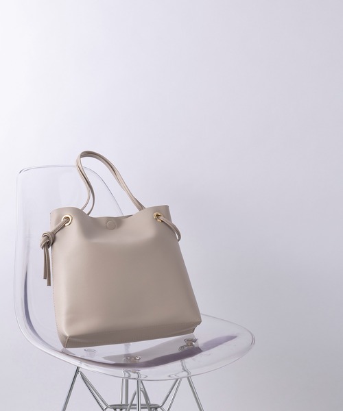 MIAN (ミアン)の「【MIAN】A4対応サイズ ムスビモチーフトートバッグ 1231-623-1 ※(トートバッグ・レディース・シルバー/サックスブルー/ブラック/グレイッシュベージュ・FREE)」の22枚目の写真