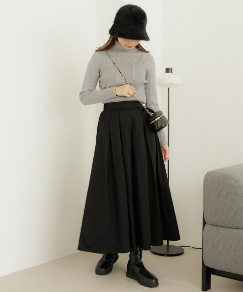 flower(フラワー)の「ノーブルタートルニット(ニット/セーター・レディース・アイボリー/グレー・FREE)」の11枚目の写真