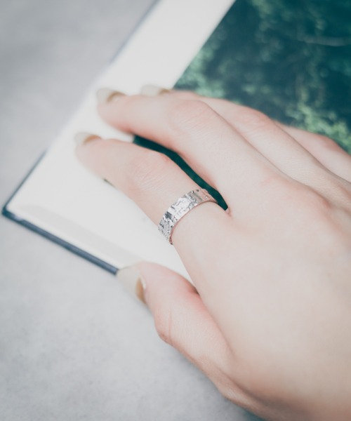 NO WAY（ノーウェイ）の「/sterling silver/フリーサイズ 錆槌目リング（リング・メンズ・シルバー/ゴールド・FREE）」の9枚目の写真