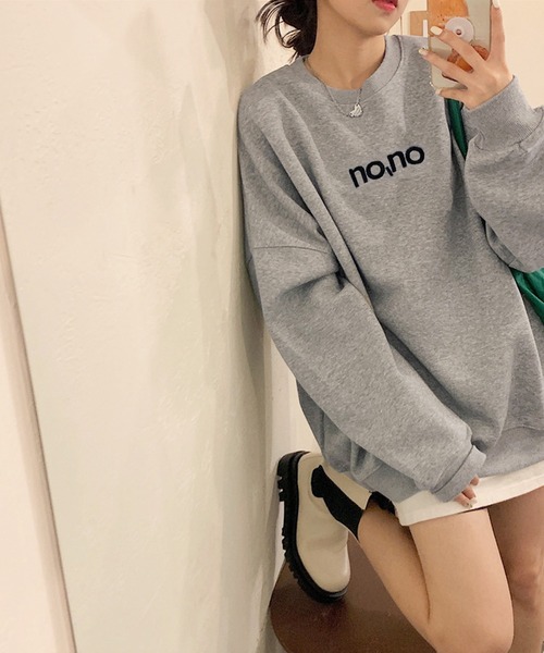 Chaco closet（チャコ クローゼット）の「レタリングロゴ デザインスウェットプルオーバー（スウェット・レディース・グリーン系1/グレー系2/ネイビー系2/ブラック系1/グレー系1・FREE）」の17枚目の写真