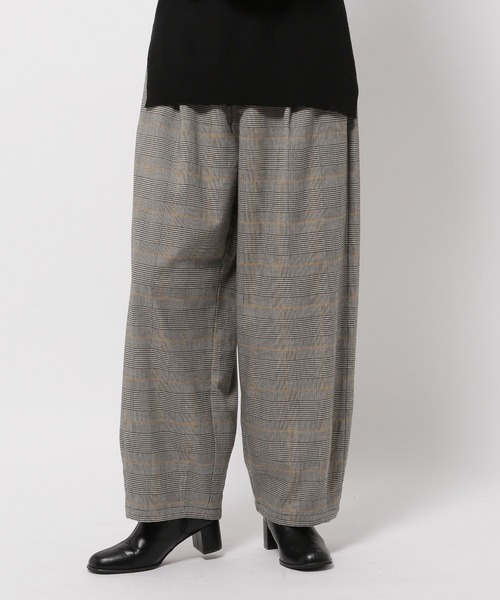 niko and...（ニコアンド）の「ツイルチェックバルーンパンツ（その他パンツ・レディース・ホワイト/ブルー/ブラック/サックスブルー・LARGE/MEDIUM）」の9枚目の写真