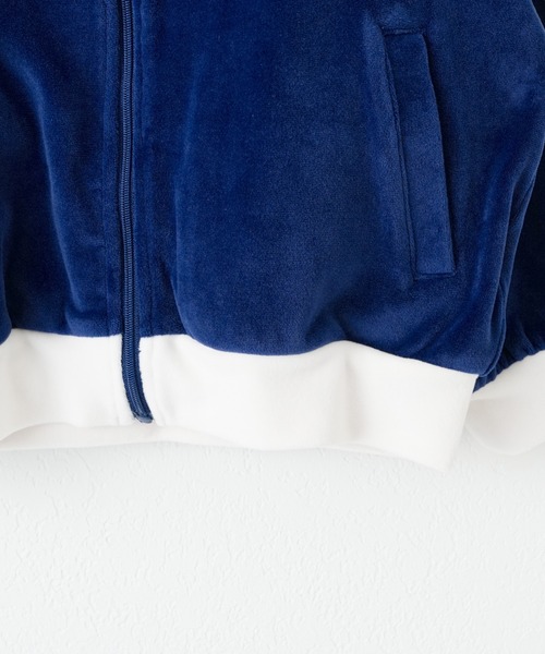 CIAOPANIC TYPY（チャオパニックティピー）の「【KIDS】サイドラインベロアトラックジャケット（ブルゾン・キッズ・グリーン/ブラック/ネイビー・L/XL/XXL/M/S）」の10枚目の写真