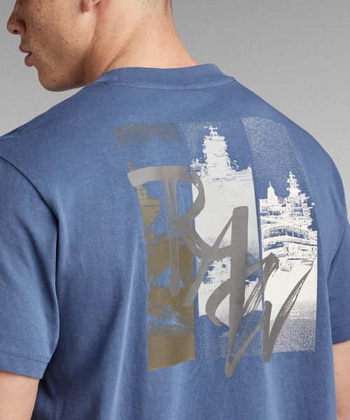 G-STAR（ジースター）の「FLIGHT DECK BACK GRAPHIC LOOSE T-SHIRT/グラフィックロゴT/バックプリント（Tシャツ/カットソー・メンズ・ダークブラック/ホワイト/ブルー系その他・X-LARGE/SMALL/MEDIUM/LARGE/X-SMALL）」の21枚目の写真