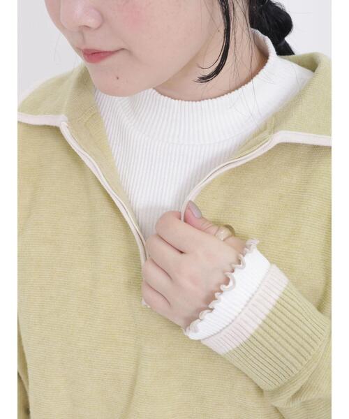 Samansa Mos2(サマンサ モスモス)の「テレコリブハイネックカットソー(Tシャツ/カットソー・レディース・グリーン/オフホワイト/ブラック/ブルー・F)」の5枚目の写真