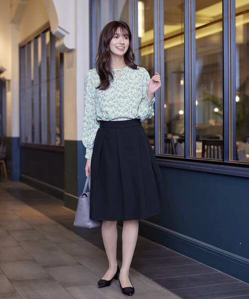 【洗える】2WAY花柄ブラウス（シャツ/ブラウス）｜Tiaclasse（ティアクラッセ）