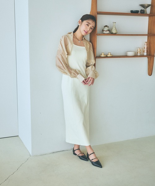 mysty woman（ミスティウーマン）の「チェーン付きパンプス 994071（パンプス・レディース・ブラック/アイボリー・MEDIUM/LARGE）」の4枚目の写真