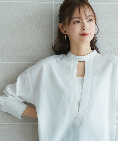 miclat（ミクラ）の「大きいサイズ　Iスリットボリュームシャツ　miclat（シャツ/ブラウス・レディース・ホワイト/ブルー・L/LL/3L/4L/5L）」の2枚目の写真