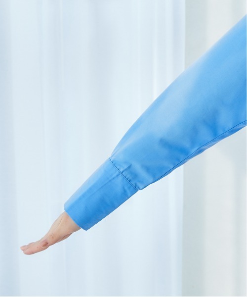 miclat（ミクラ）の「大きいサイズ　Iスリットボリュームシャツ　miclat（シャツ/ブラウス・レディース・ホワイト/ブルー・L/LL/3L/4L/5L）」の13枚目の写真