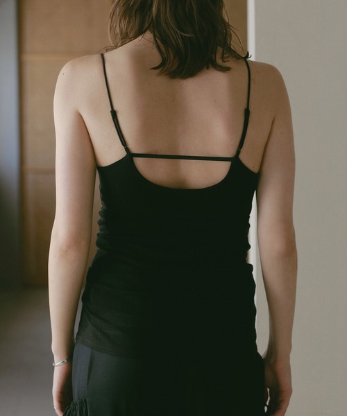 MANOF(マノフ)の「BACK OPEN CAMISOLE(キャミソール・レディース・ブラック/グレー/ホワイト・S/M)」の6枚目の写真