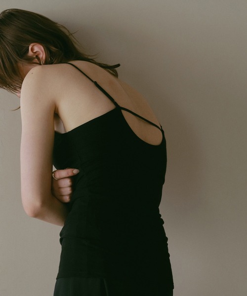 MANOF(マノフ)の「BACK OPEN CAMISOLE(キャミソール・レディース・ブラック/グレー/ホワイト・S/M)」の7枚目の写真