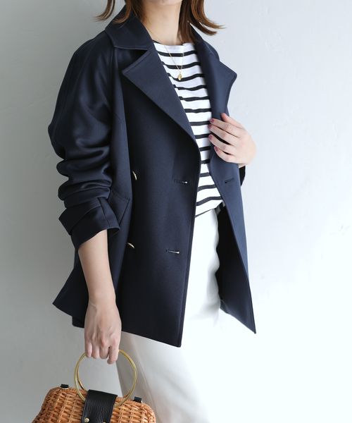 La TOTALITE（ラトータリテ）の「ミドルトレンチコート（トレンチコート・レディース・ネイビー/ベージュ・38/36）」の11枚目の写真