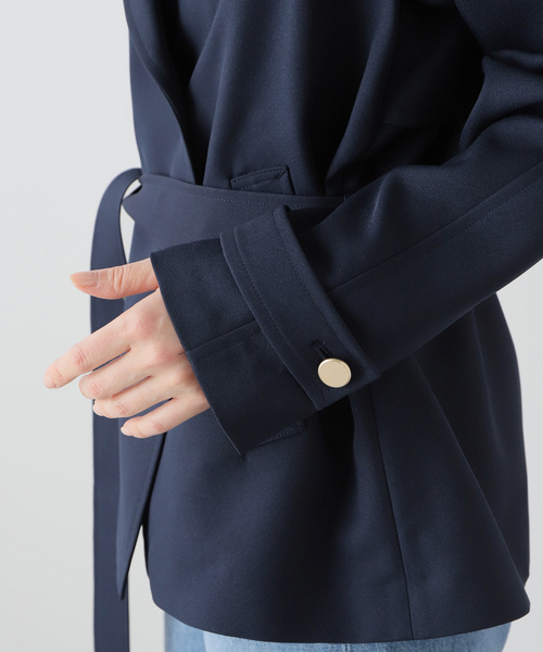 La TOTALITE（ラトータリテ）の「ミドルトレンチコート（トレンチコート・レディース・ネイビー/ベージュ・38/36）」の20枚目の写真