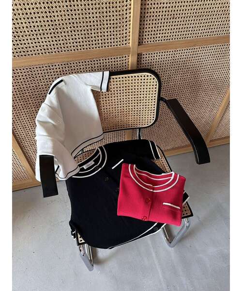 CALNAMUR（カルナムール）の「バイカラーニットカーディガン（カーディガン/ボレロ・レディース・ホワイト/レッド/ブラック・FREE）」の15枚目の写真