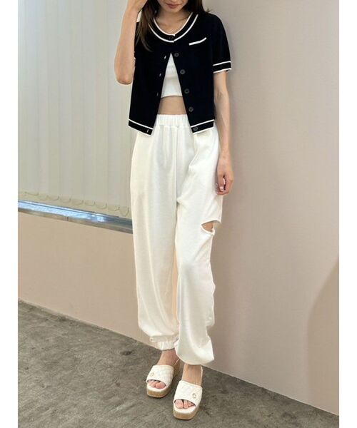 CALNAMUR（カルナムール）の「バイカラーニットカーディガン（カーディガン/ボレロ・レディース・ホワイト/レッド/ブラック・FREE）」の21枚目の写真