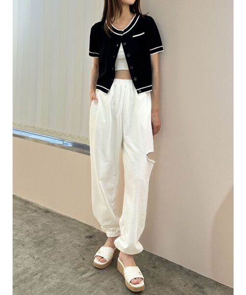 CALNAMUR（カルナムール）の「バイカラーニットカーディガン（カーディガン/ボレロ・レディース・ホワイト/レッド/ブラック・FREE）」の22枚目の写真