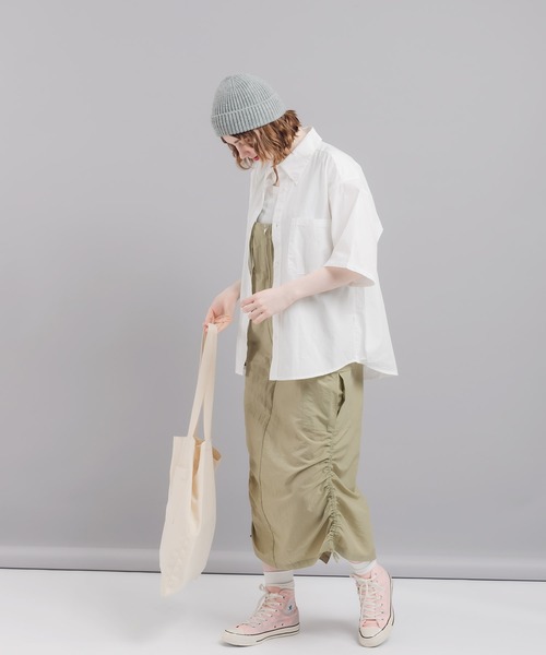 MUHET(ミュエータ)の「ナイロンジャンパースカート(ジャンパースカート・レディース・ブラック/カーキ・SMALL/MEDIUM)」の9枚目の写真