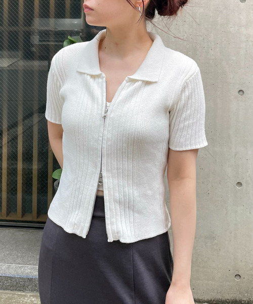 SPIRALGIRL(スパイラルガール)の「ダブルZIPピグメントリブニットトップス(ニット/セーター・レディース・ブラック/ホワイト/ネイビー・FREE)」の11枚目の写真