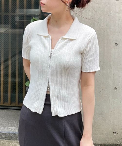 SPIRALGIRL(スパイラルガール)の「ダブルZIPピグメントリブニットトップス(ニット/セーター・レディース・ブラック/ホワイト/ネイビー・FREE)」の22枚目の写真