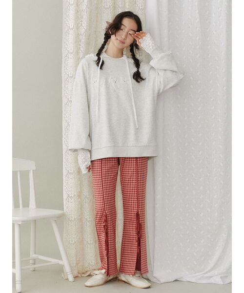 スウェット ひつじ様 merry jenny（メリージェニー）の「モコモコひつじスウェット