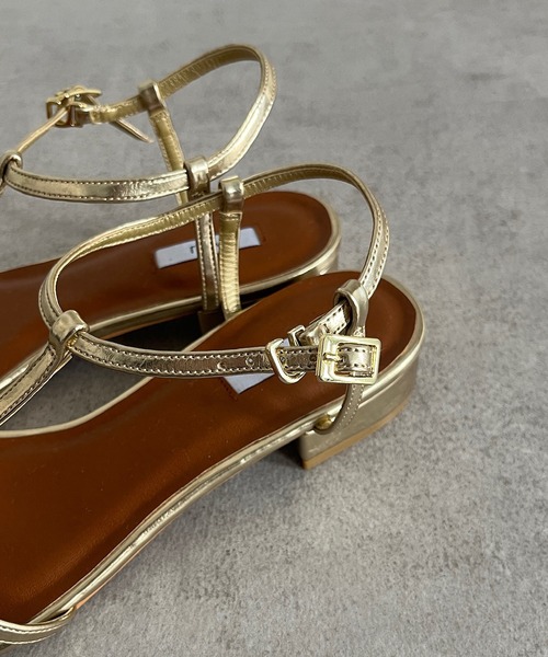 DouDou(ドゥドゥ)の「ポインテッドストラップサンダル(サンダル・レディース・ブラック/シルバー/ゴールド・SMALL/MEDIUM/LARGE)」の19枚目の写真