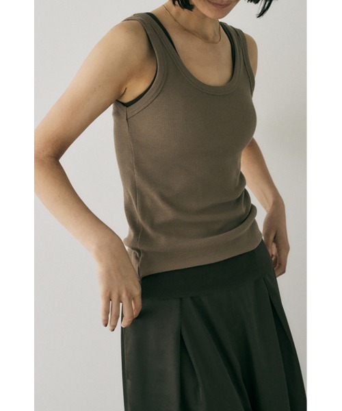 M_（エムアンダーバー）の「オーガニックコットン使用 それぞれ単品で使えて着まわし自由なレイヤードタンクトップセット（タンクトップ・レディース・ライトブラウン/ライトピンク/ライトベージュ・FREE）」の9枚目の写真