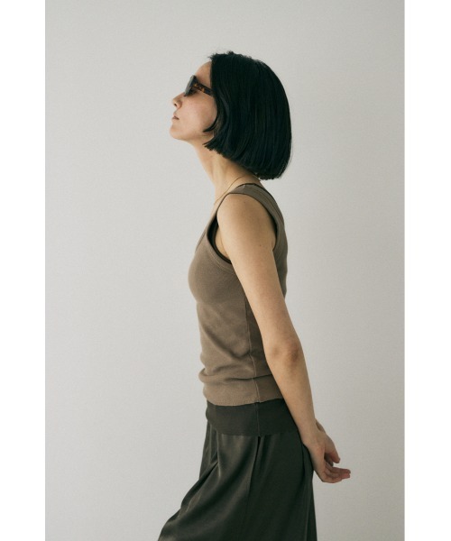 M_（エムアンダーバー）の「オーガニックコットン使用 それぞれ単品で使えて着まわし自由なレイヤードタンクトップセット（タンクトップ・レディース・ライトブラウン/ライトピンク/ライトベージュ・FREE）」の10枚目の写真