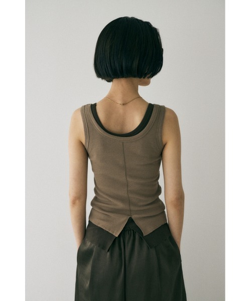 M_（エムアンダーバー）の「オーガニックコットン使用 それぞれ単品で使えて着まわし自由なレイヤードタンクトップセット（タンクトップ・レディース・ライトブラウン/ライトピンク/ライトベージュ・FREE）」の11枚目の写真