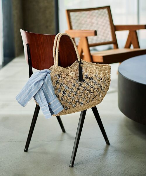 le.coeur blanc（ルクールブラン）の「BAGMATI 柄あみかごバッグ（かごバッグ・レディース・ベージュ・FREE）」の2枚目の写真