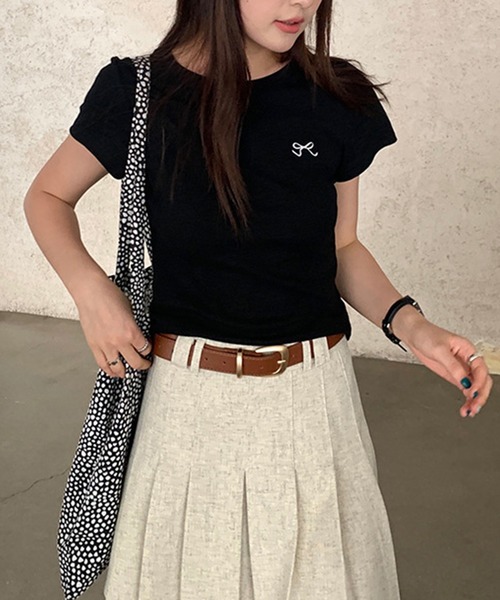 aimoha（アイモハ）の「リボン刺繍Tシャツ (SS)（Tシャツ/カットソー・レディース・グレー/ブルー/ブラック/ライトパープル/ホワイト・FREE）」の9枚目の写真