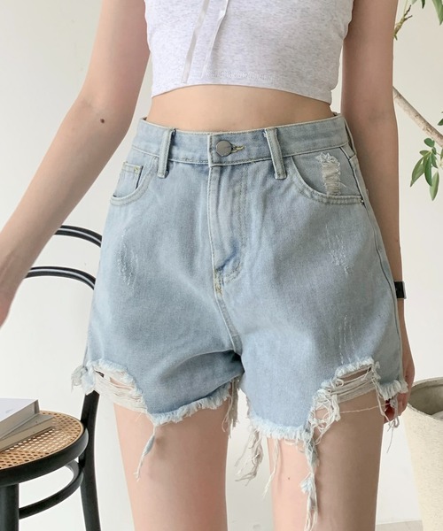 Teem Store（チームストア）の「ビンテージライクダメージクラッシュショートパンツ（デニムパンツ・レディース・ホワイト/ブラック/グレー/ブルー・S/M/L）」の4枚目の写真