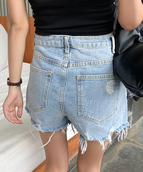 Teem Store（チームストア）の「ビンテージライクダメージクラッシュショートパンツ（デニムパンツ・レディース・ホワイト/ブラック/グレー/ブルー・S/M/L）」の8枚目の写真