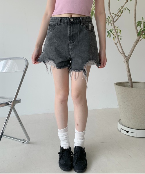 Teem Store（チームストア）の「ビンテージライクダメージクラッシュショートパンツ（デニムパンツ・レディース・ホワイト/ブラック/グレー/ブルー・S/M/L）」の15枚目の写真