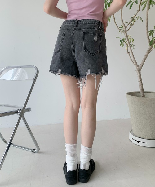 Teem Store（チームストア）の「ビンテージライクダメージクラッシュショートパンツ（デニムパンツ・レディース・ホワイト/ブラック/グレー/ブルー・S/M/L）」の17枚目の写真