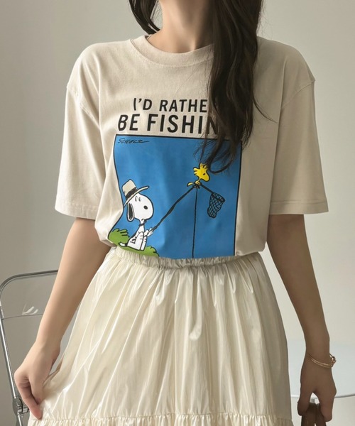 SNOOPY(スヌーピー)の「【PEANUTS/SNOOPY】別注 ピーナッツ スヌーピー 「FISHING」ヴィンテージ風Tシャツ(Tシャツ/カットソー・レディース・アイボリー/ネイビー/ブラック・XL/S/M/L)」の12枚目の写真